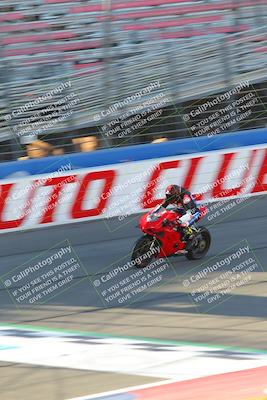 media/Nov-26-2022-Fastrack Riders (Sat) [[b001e85eef]]/Level 3/Session 1 Front Straight/